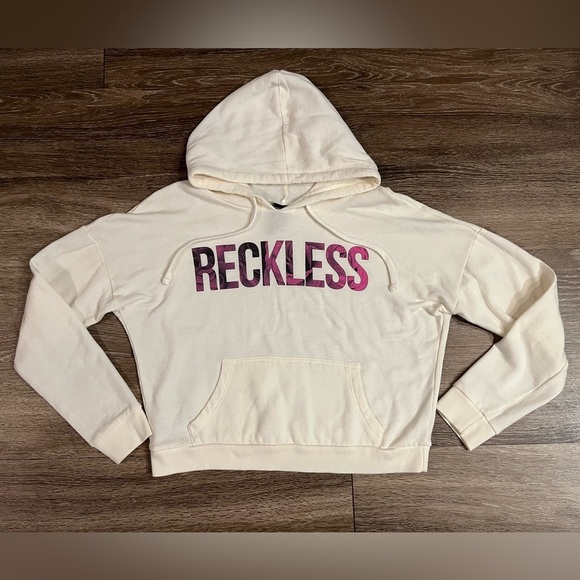 Young & Reckless | Crop Graphic Logo Hoodie Size Medium - Picture 1 of 3